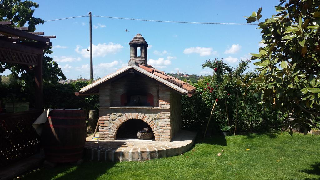 Casa La Quiete Villa Torgiano Kültér fotó